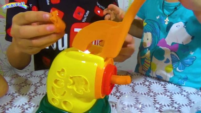0+ Целая куча фигурок из теста Плей До. Делаем смешные фигурки из теста Play doh. Видео для детей. смотреть онлайн