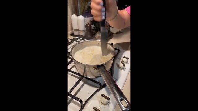 Теона Контридз: "Готовлю тыквенный суп!" смотреть онлайн