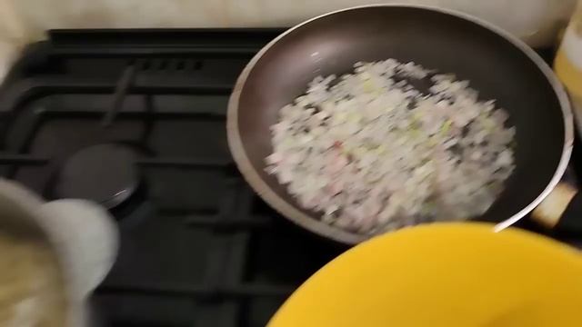 Огородные дела.//Ужин.//Жизнь с нуля.//