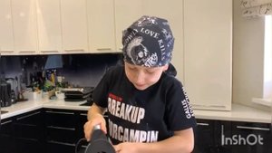 Самоизоляция - повод креативно поздравить директора школы с днем рождения!