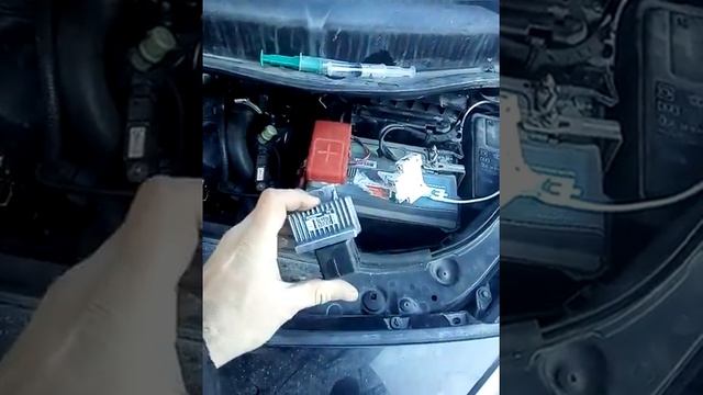 Рено Сценик замена реле накала свечей на автомат 16А. смотреть онлайн