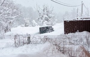Горячий Ключ – высота сугробов превысила 1 метр!