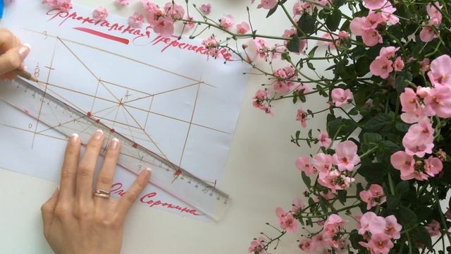✏️КАК ПОСТРОИТЬ ФРОНТАЛЬНУЮ ПЕРСПЕКТИВУ: интерьерный скетчинг
