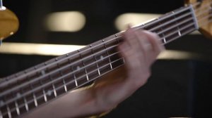 Ernie Ball Music Man Classic StingRay 5 Bass: Joe Dart Demos