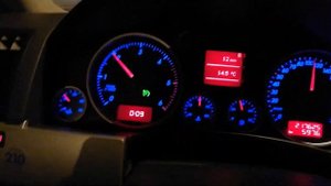 VW Touareg R5 2.5 TDI 4wd 6 speed manual fuel consumption test at 100km/h plus other speeds reporte