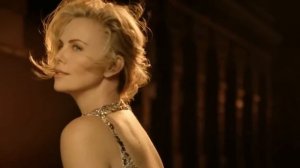 Barry White - Love's Theme (Charlize Theron)