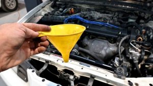 Best 3 Ways to Bleed Air Out of Your Car's Cooling System