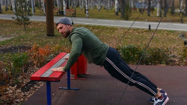 Как накачаться НОВИЧКУ НА ТУРНИКАХ ?! смотреть онлайн