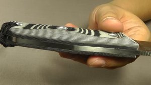 Нож Kizlyar Supreme Echo AUS-8. Просто, но со вкусом.