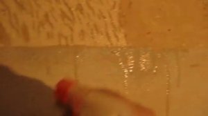 Способы удаления краски со стен и потолка