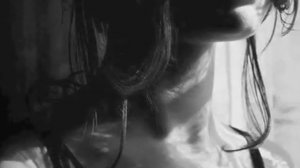 Я твои целовал колени