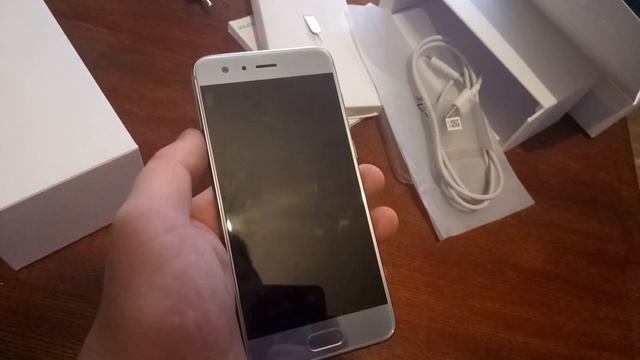 Недорогой флагман: обзор Huawei Honor 9 смотреть онлайн