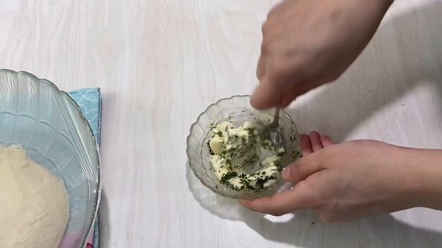 ЧЕНОЧНЫЕ БУЛОЧКИ К СУПУ. ПАМПУШКИ МОИ. МЯГКИЕ БУЛОЧКИ. ЧЕСНОКЛИ МАЗЗАЛИ ЮМШОК БУЛОЧКАЛАР смотреть онлайн