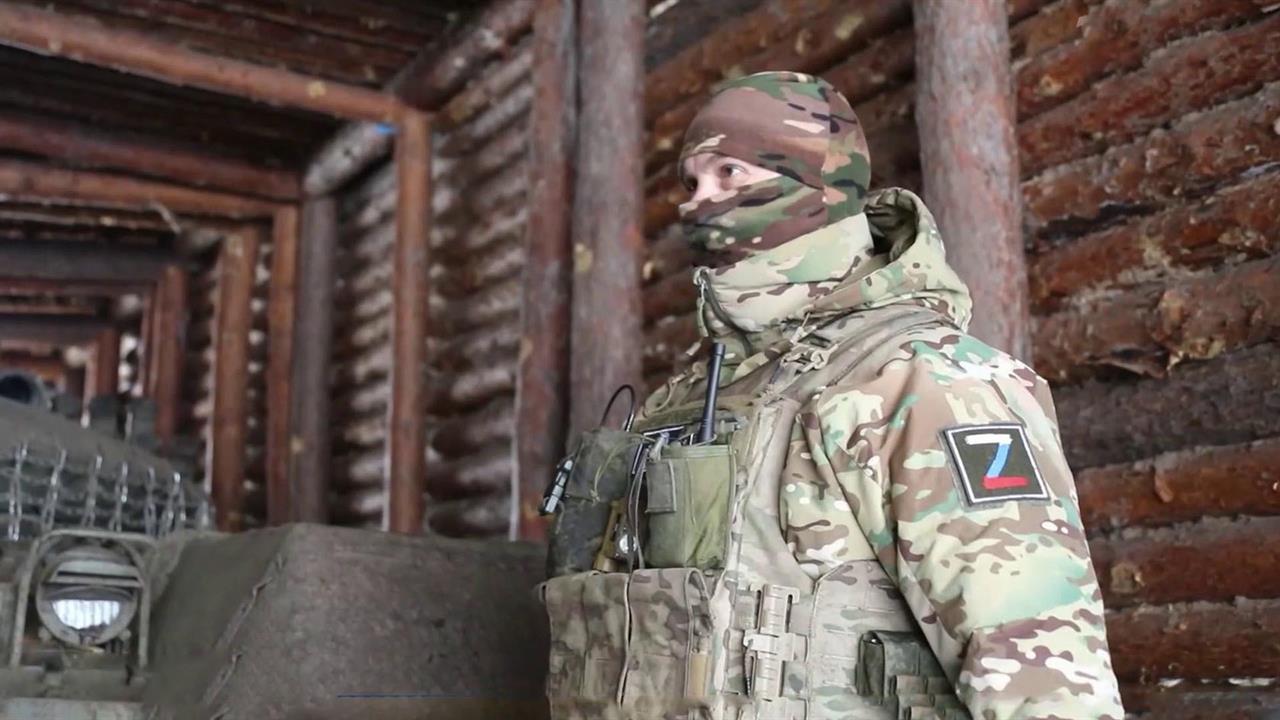 На передовой наградили танкистов группировки "Запад", отличившихся на Купянском направлении СВО