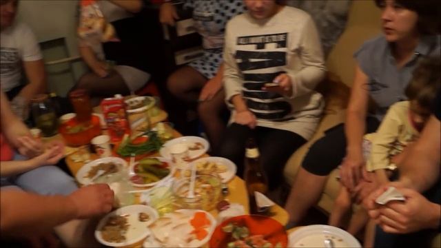 Незабываемая туса в Мещерах! смотреть онлайн