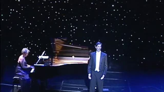 Kashmiri Song, Woodforde-Finden, Florian Bonneau baritone, Gillian Ford piano смотреть онлайн