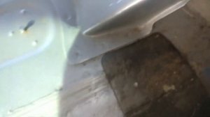 Toyota Corolla e120- серия 18, ржавчина везде