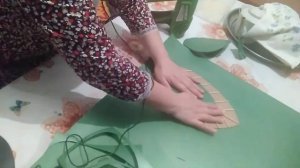 Изалоннан жасалған гүльге жапырақ жасау