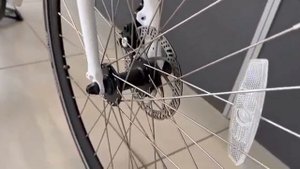 Электровелосипед Bear Bike EKB 28