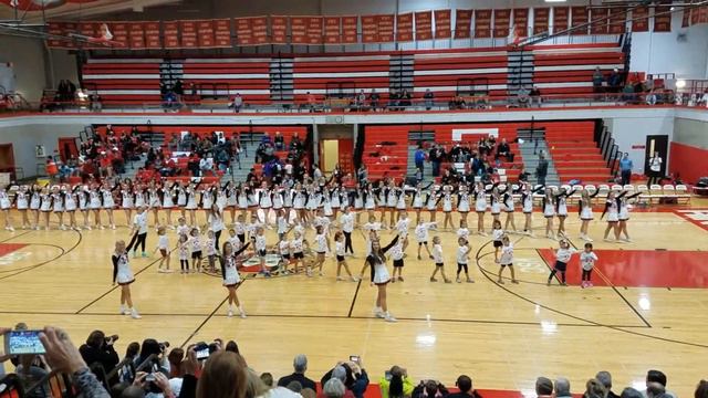 Basketballseason, Poms, Cheerleader & BigBand #USA'17 смотреть онлайн