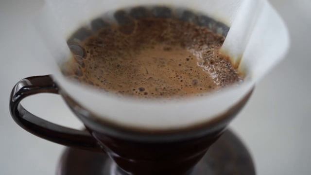 СПОСОБ ПРИГОТОВЛЕНИЯ КОФЕ: Харио V60 смотреть онлайн