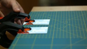 Как аккуратно срезать слой кожи. How to skive leather strap easily. Simple leather splitter