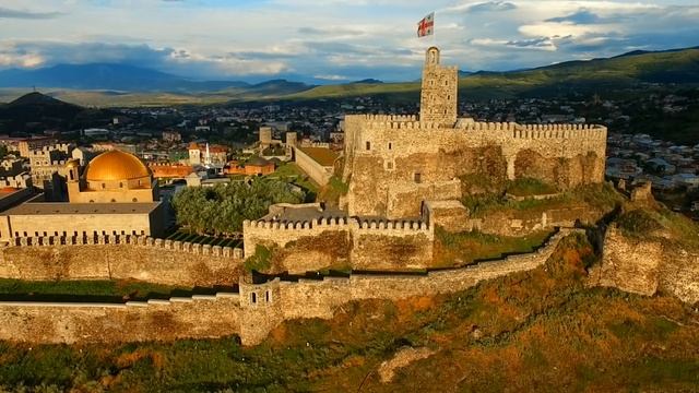 Достопримечательности Грузии творческим взглядом смотреть онлайн