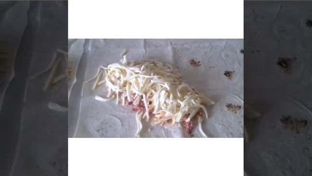 Лаваш с сулугуни и колбасой смотреть онлайн