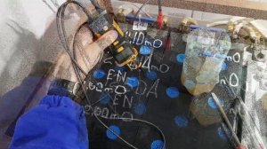 САМОРАЗРЯД  АККУМУЛЯТОРА.  Ещё раз о ПАРАЗИТНЫХ  ТОКАХ  и причинах.