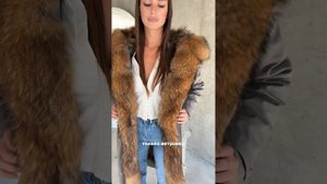 Зимняя парка Paris с натуральной шубкой енота внутри и снаружи. Выдерживает морозы до -40 градусов