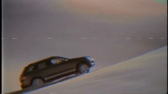 Volkswagen Touareg, 2013 смотреть онлайн