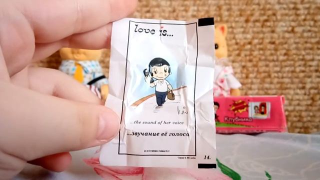 Открываю новые конфеты Love is... смотреть онлайн