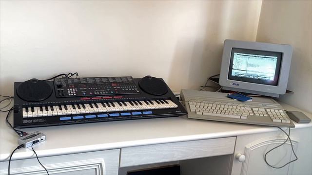 Blue Monday Recreated using a Yamaha PSS790 and an Atari ST смотреть онлайн
