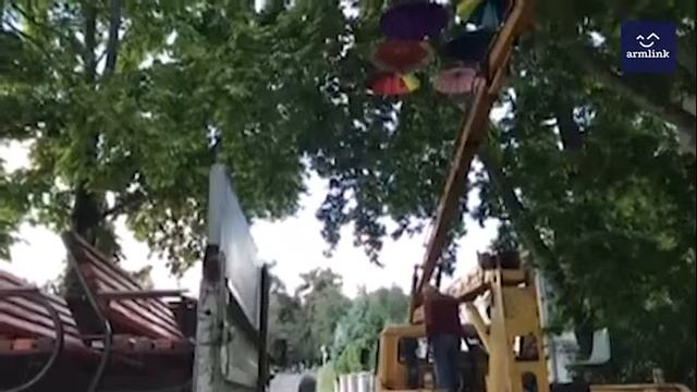 ШЕРБУРСКИЕ ЗОНТИКИ АРЦАХА смотреть онлайн