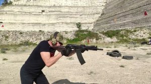 Стрельба из вепрь 12 молот. ВПО-205-03. Замедление видео.