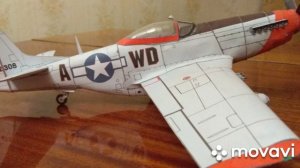 Модель самолёта Р-51 "Mustang" из бумаги и картона.