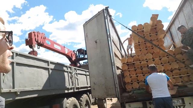 Дома из оцилиндрованного бревна. Советы по строительству дома. Русский Богатырь
