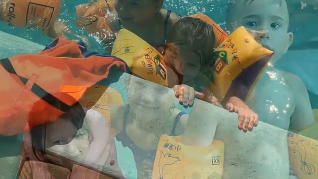 Поход в Аквапарк в Гавайи. смотреть онлайн