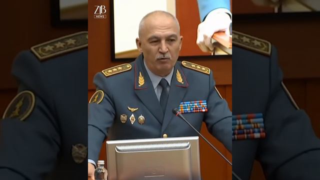 Депутат Ринат Заитов на Заседании мажилиса.