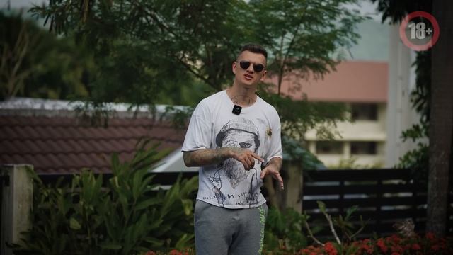 СКОЛЬКО СТОЯТ ДЕВУШКИ?