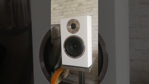 Kolumny podstawkowe Heco celan revolution 3 & YAMAHA AX - 730