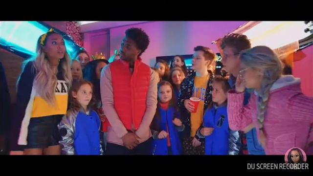 Ребята теперь я буду брать клипы и снимать просто я незнаю что снимать смотреть онлайн