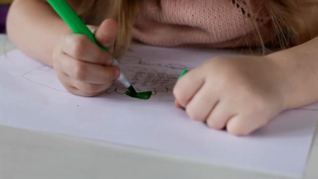 Саша, нарисуй! - ЁЖИК. Уроки рисования для детей. смотреть онлайн