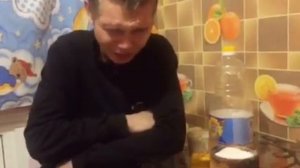 На что готов пацан за 100 рублей