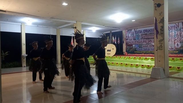 PENTAS SENI PRAMUKA |TARI KREASI PAPUA SAJOJO MODERN LAKI LAKI смотреть онлайн