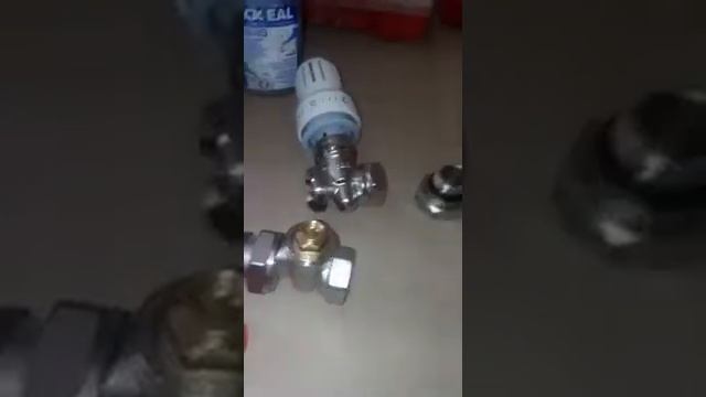 Кран-американка, какой правильно выбрать? Как его собрать? Какие инструменты для этого потребуются! смотреть онлайн