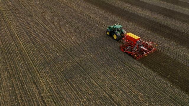 Plenty of HYDRAULIC POWER - 6R Series | John Deere смотреть онлайн