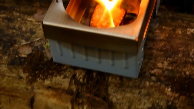 (St) Горелка для сухого горючего Track смотреть онлайн