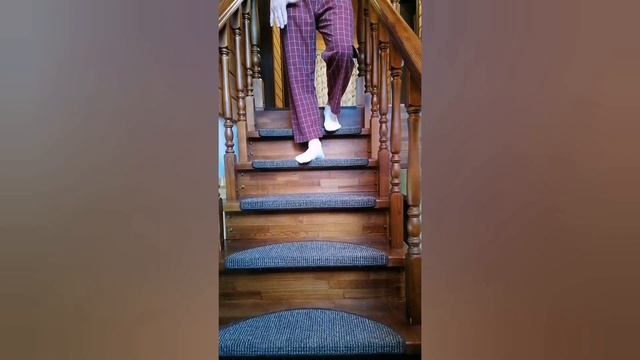 Нейрореабилитация.  Ходьба по лестнице.