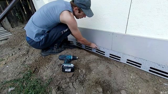 Наружная отделка времянки.